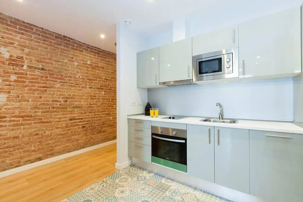 Apartment Gorgeous 4Bed 4Bath Close To City Center Barcelona