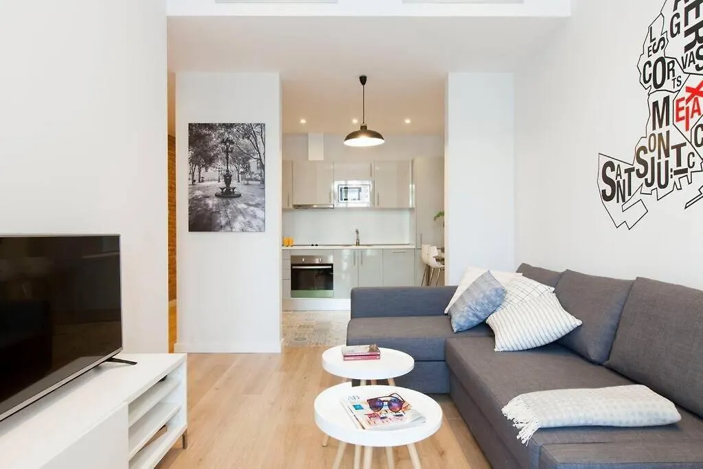 Apartment Gorgeous 4Bed 4Bath Close To City Center Barcelona